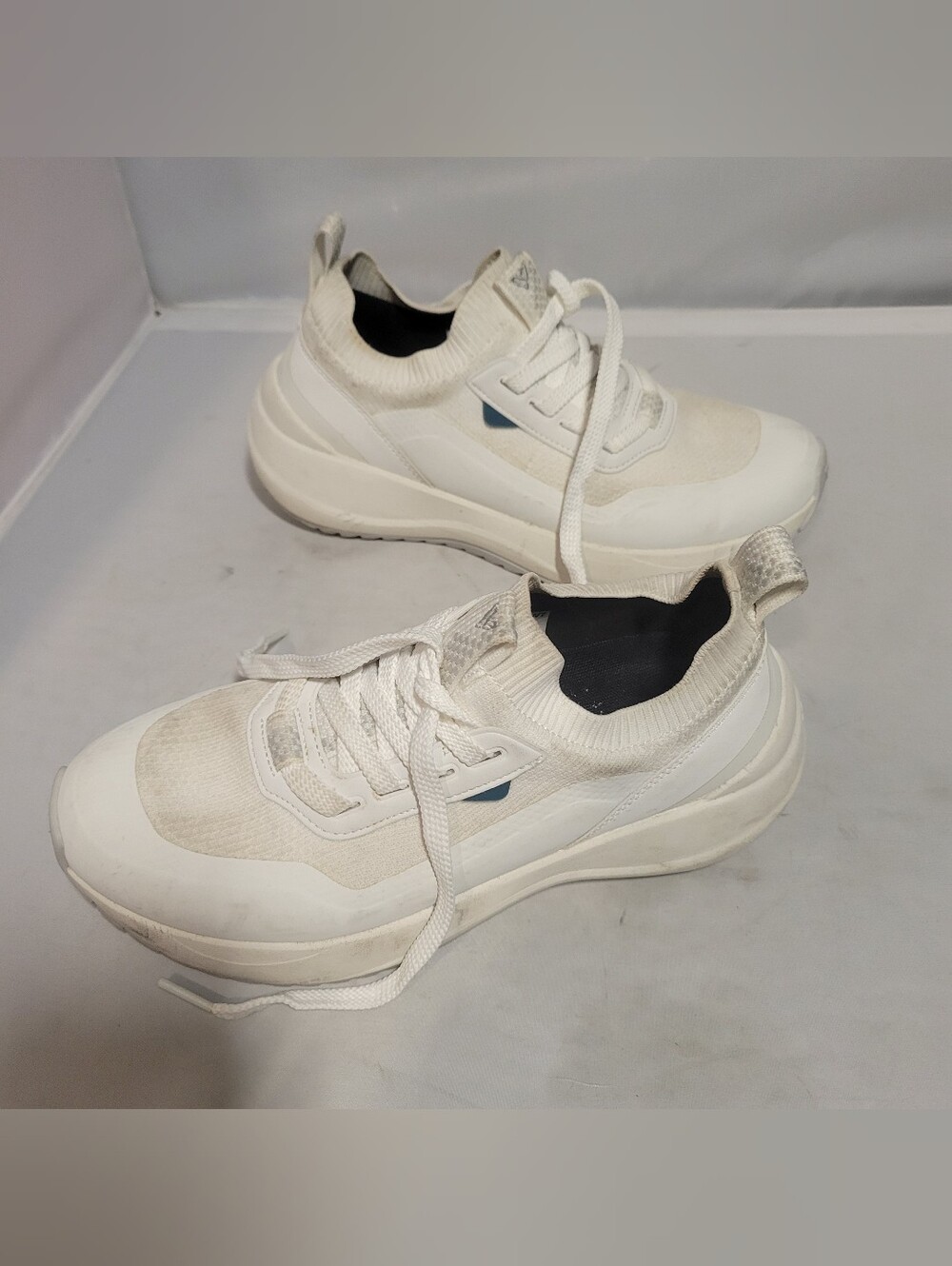Vessi Stormburst Lowtop Womens Size 7 Waterproof Shoes Sneakers Hiking White